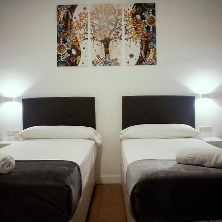 Hostal Artico مدريد المظهر الخارجي الصورة