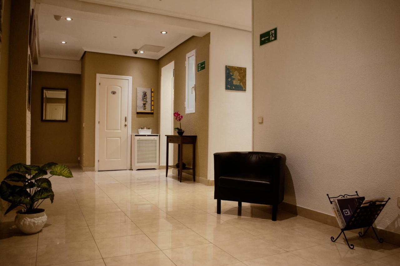 Hostal Artico مدريد المظهر الخارجي الصورة