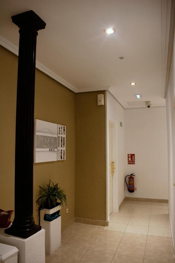 Hostal Artico مدريد المظهر الخارجي الصورة