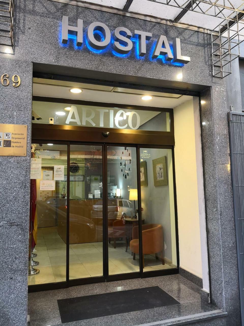 Hostal Artico مدريد المظهر الخارجي الصورة